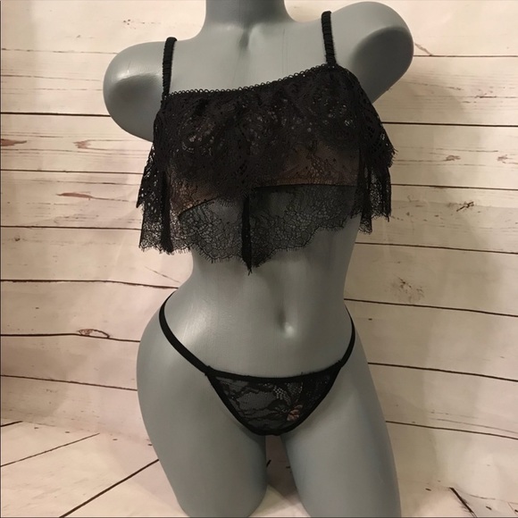 Victoria Secret Set - Picture 2 of 6